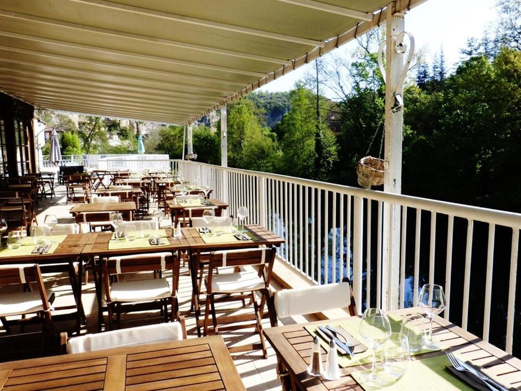 Hotel Restaurant Des Grottes Du Pech Merle Cabrerets Dış mekan fotoğraf